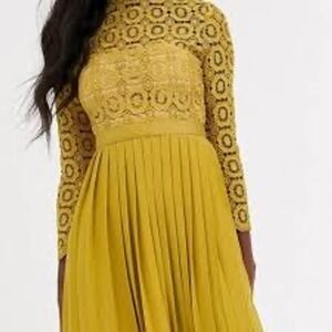 Little Mistress Petite Mustard Yellow Lace Pleated Midi Dress Mock Neck US Sz 0